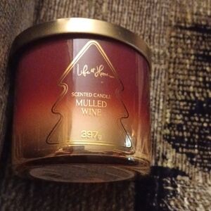 4/$80 New "Mulled Wine" Scented Candle